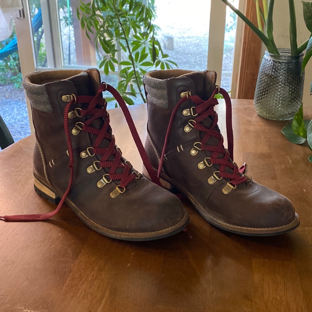 Kodiak Surrey - Waterproof, insulated leather boot